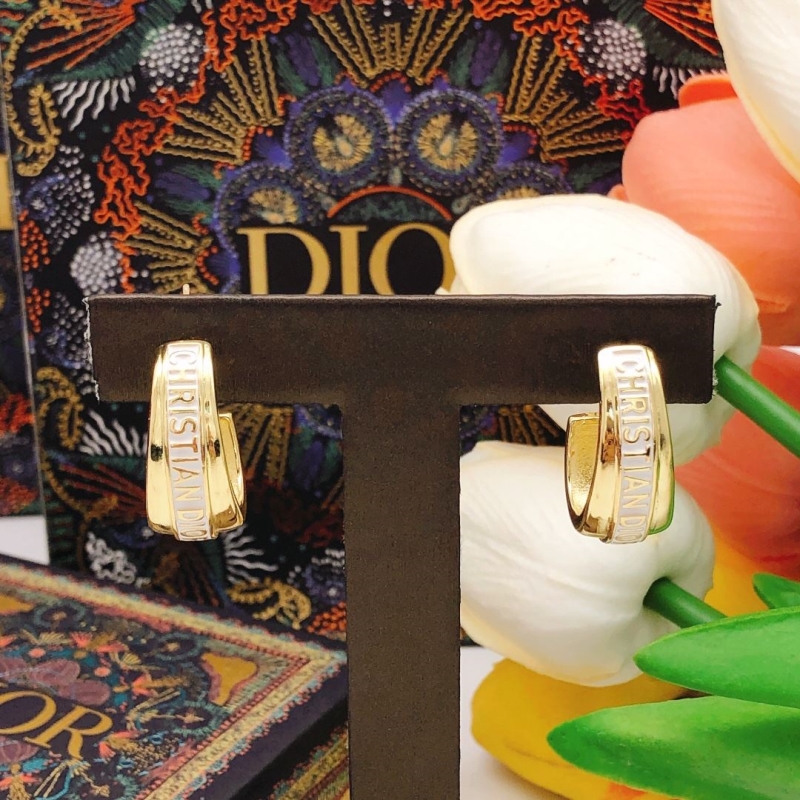 chr1st1an D10r earrings